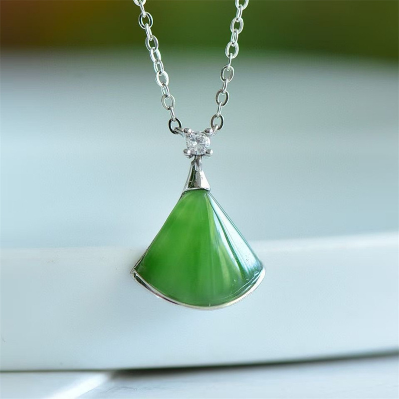 Pendentif de chaîne pour clavi - Skirts avis et prix
