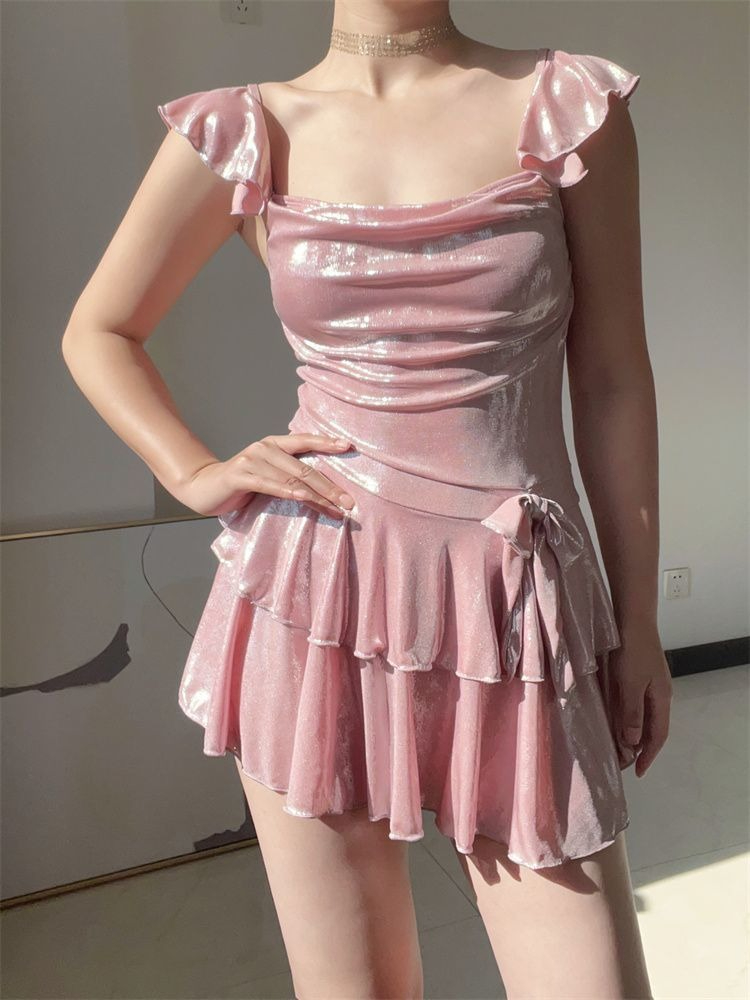 Maillot de bain rose brillant  - Swimwear avis et prix